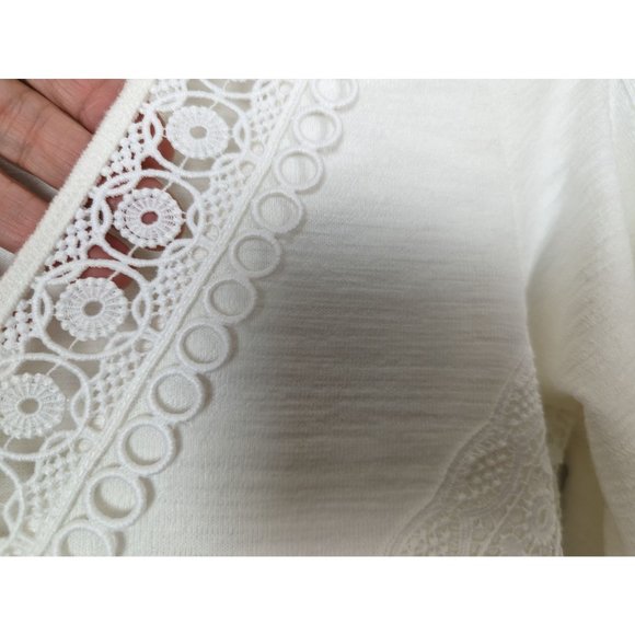 Boston Proper V neck long sleeve faux wrap front white blouse with lace Sz S - Picture 5 of 11